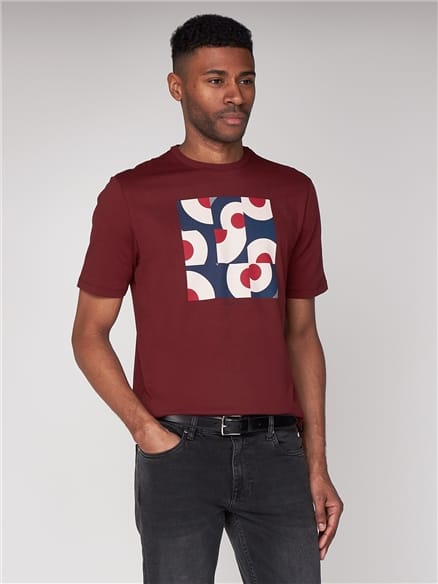 Red Target Crops Graphic T-Shirt