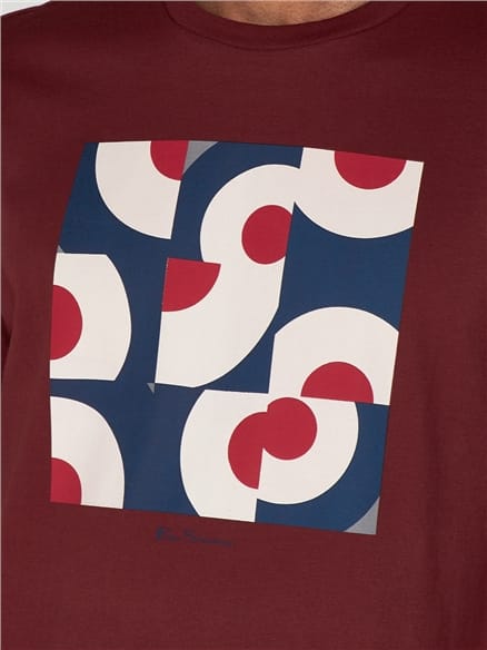 Red Target Crops Graphic T-Shirt