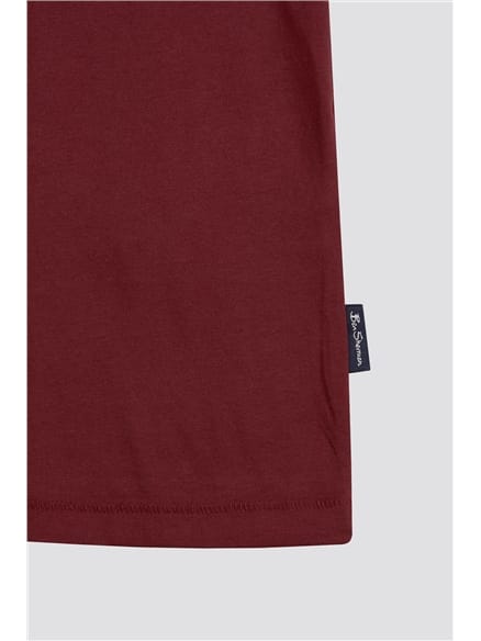 Red Target Crops Graphic T-Shirt