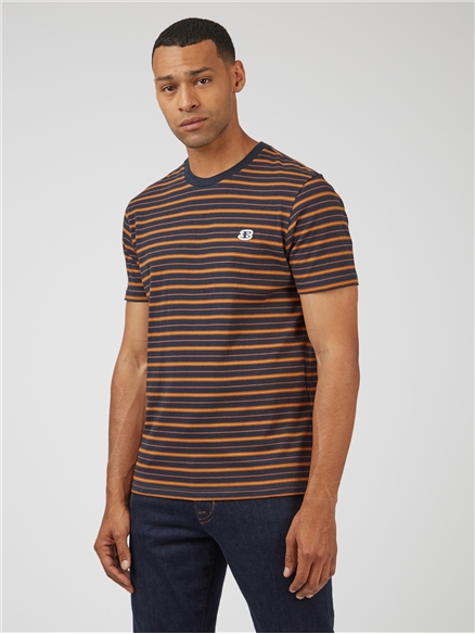 Pretty green hotsell striped t shirt