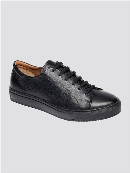 Smart on sale black trainers