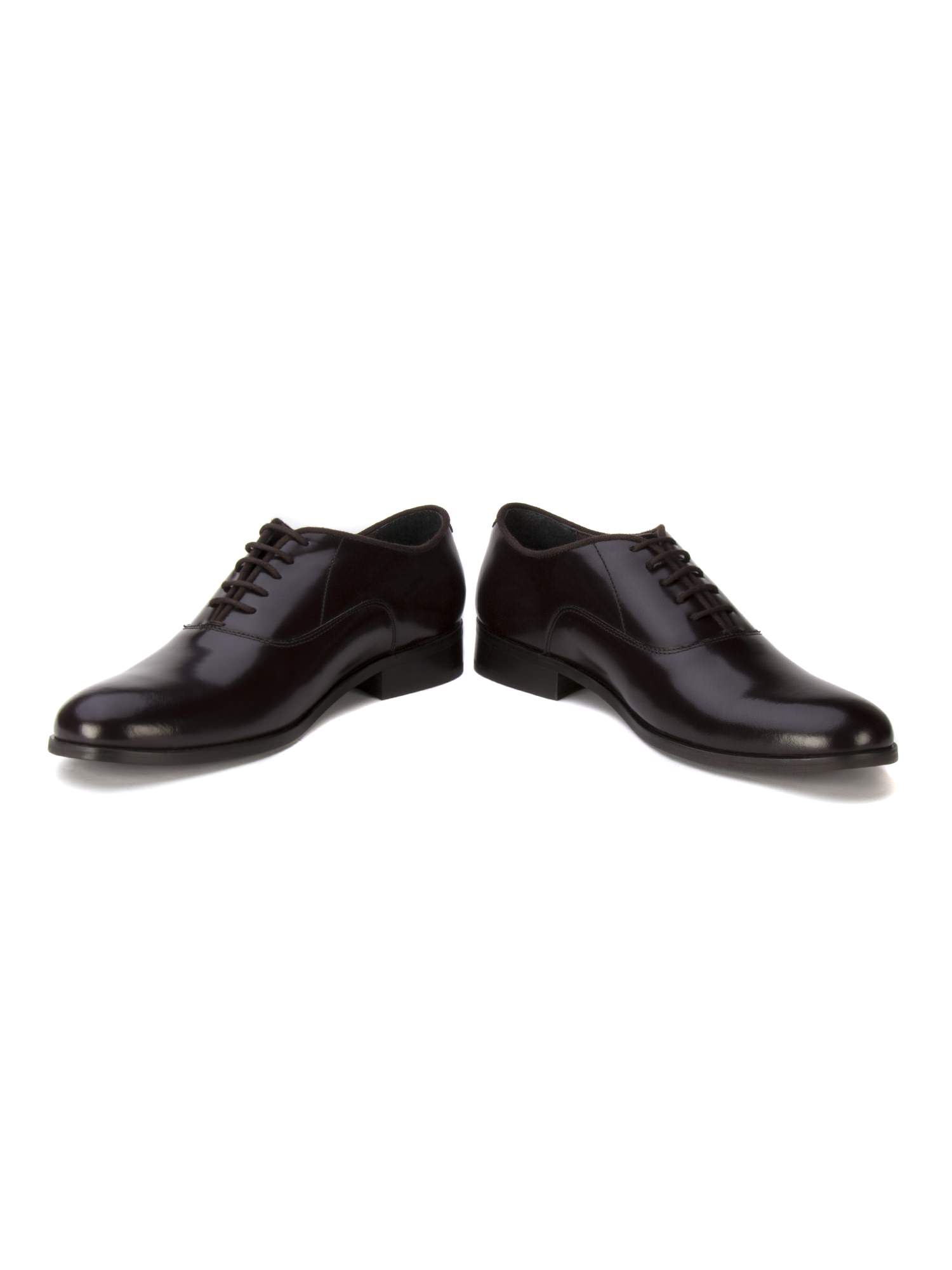 formal shoes shine