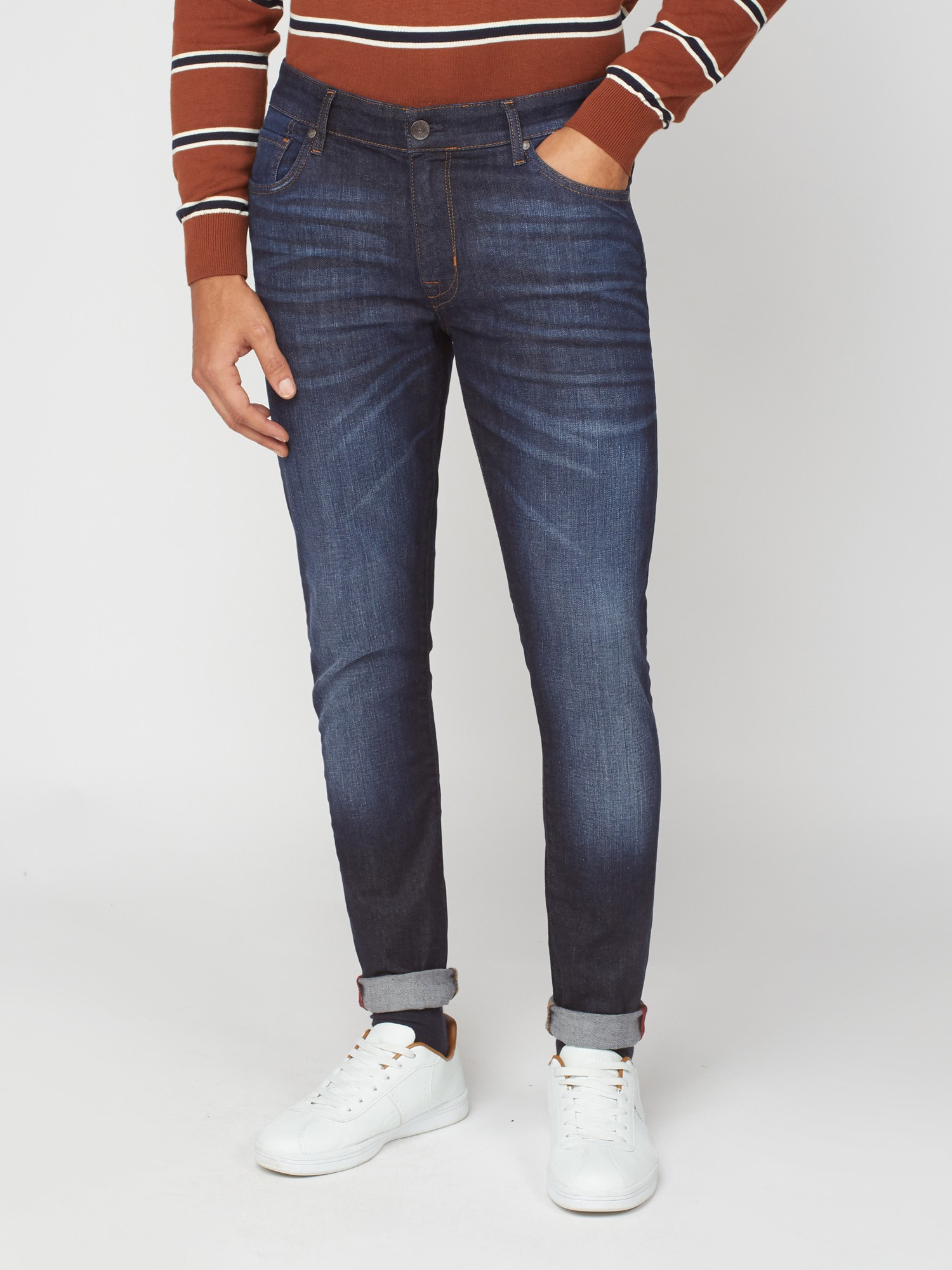 Skinny Vintage Wash Jean